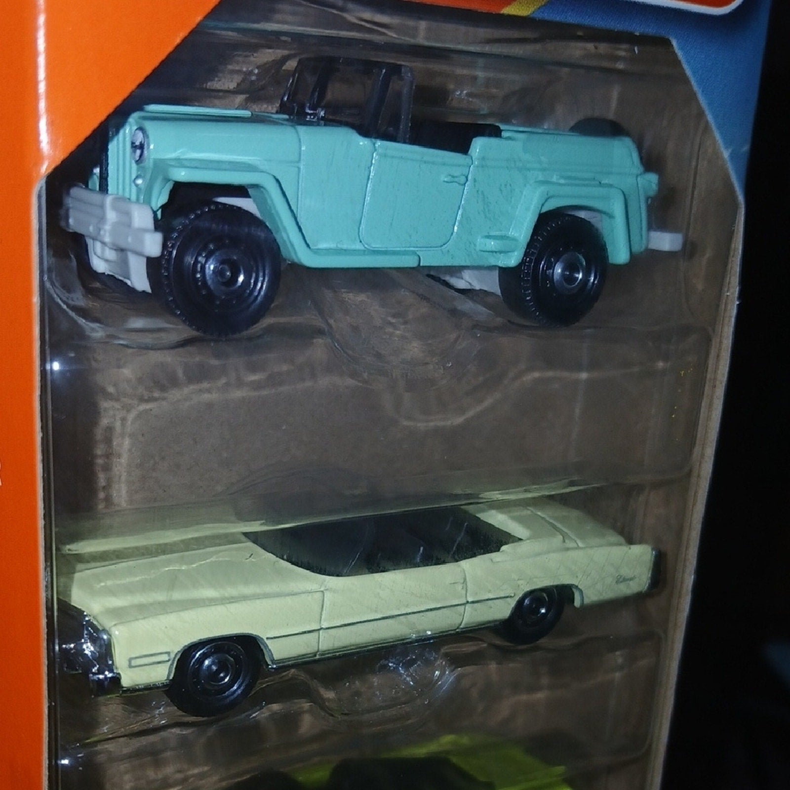 Match MBX Convertible Cruisers Toy Car Set - Green, Black, Cream, Red