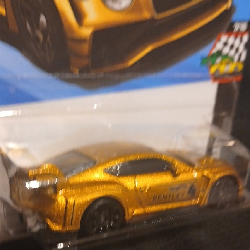 2018 Bentley Continental GT3 Hot Wheels Car - Gold