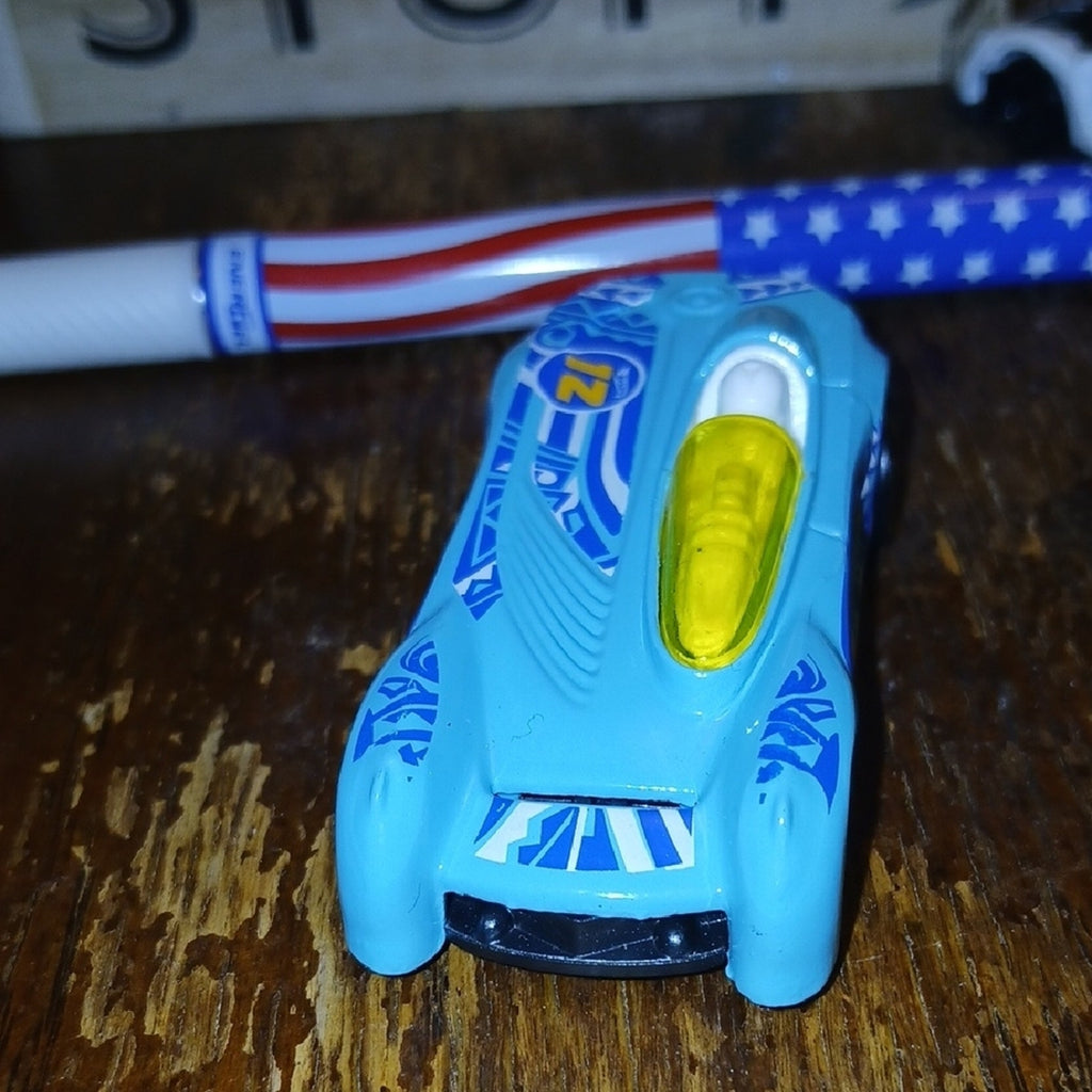 Monoposto By Mattel ....Hot Wheels Blue and Yellow Car 2000 Casting