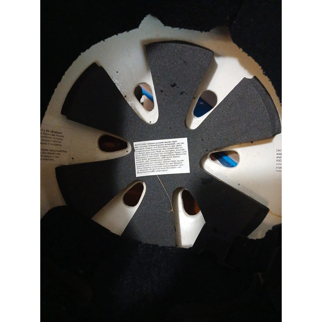 Roces flag helmet with K2 skate ladies9 Large