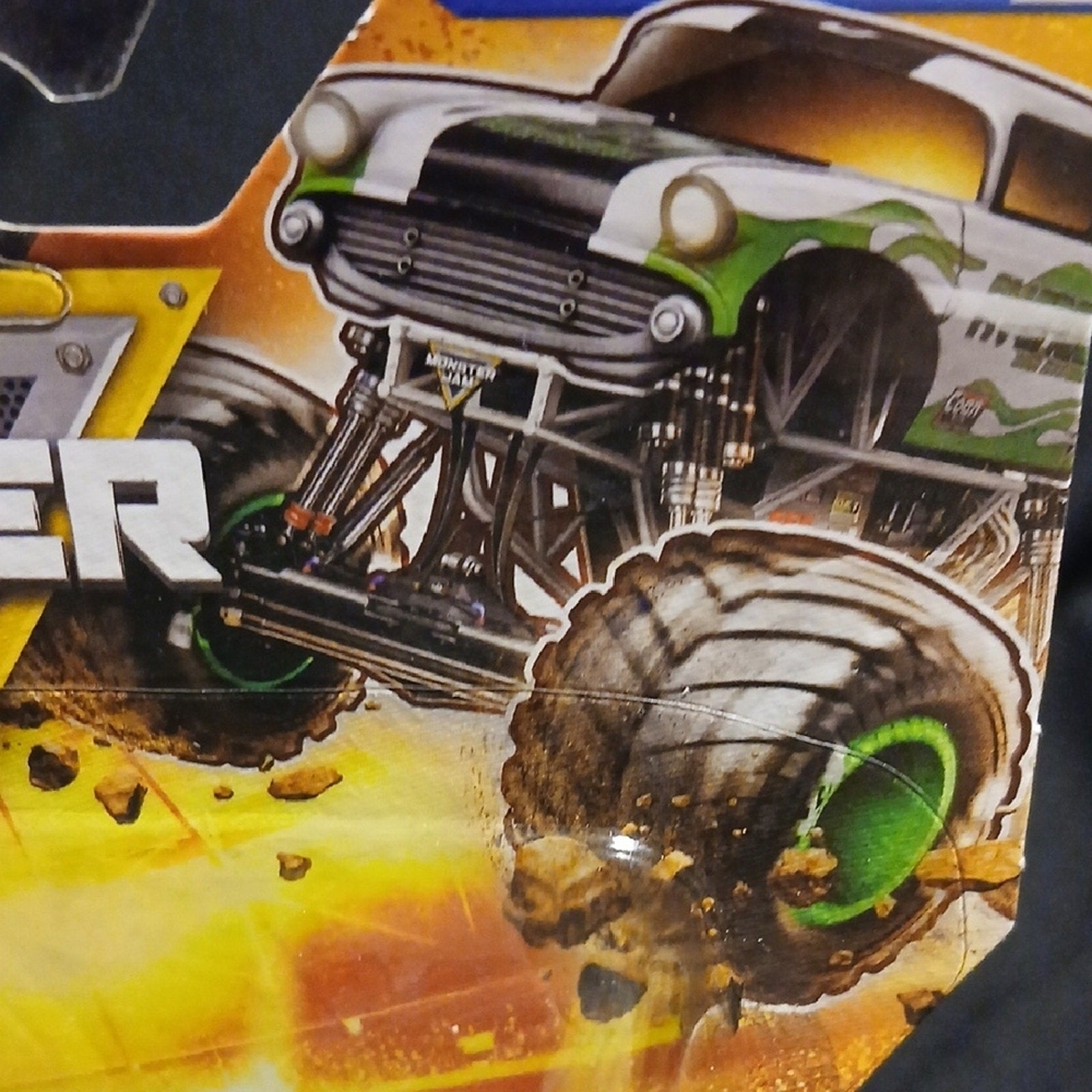Avenger Monster Jam Truck - Green and Black 1/64. Series 44