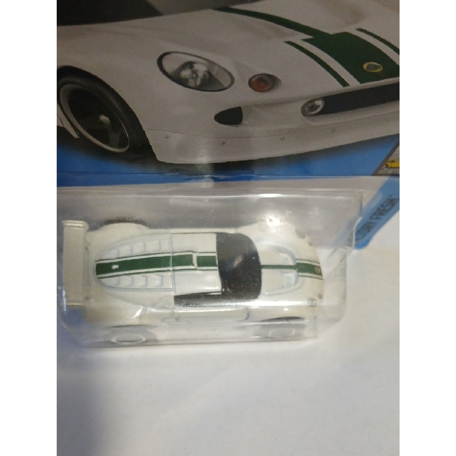 Hot Wheels Lotus Sport Elise  2021 Hot Wheels-  White with Green Stripe