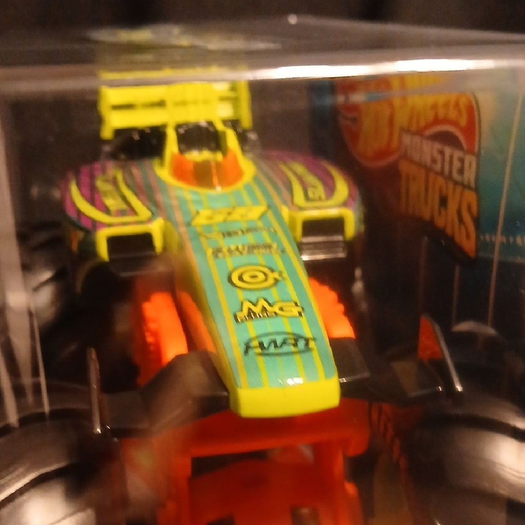 Slam Prix Hot Wheels Oversized Monster Truck - Green and Black