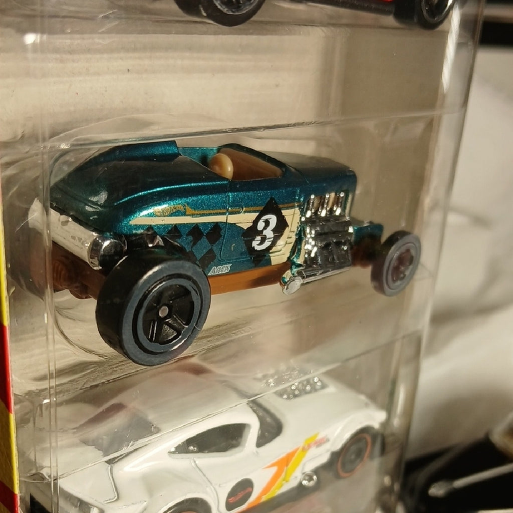 Hot Wheels Hot Rods Die-Cast Car Set - Multicolor 57 Chevy. 52 Hudson&Mercury.