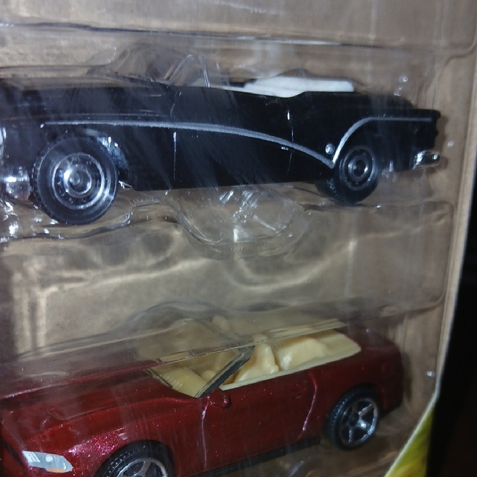 Match MBX Convertible Cruisers Toy Car Set - Green, Black, Cream, Red