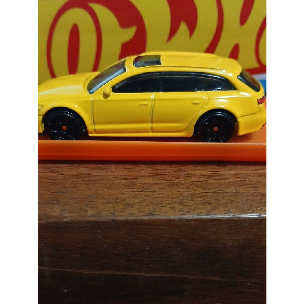 Audi RS6 Avant Hot Wheels Die-Cast Car 1/64. New Out Of Pkg For Pics