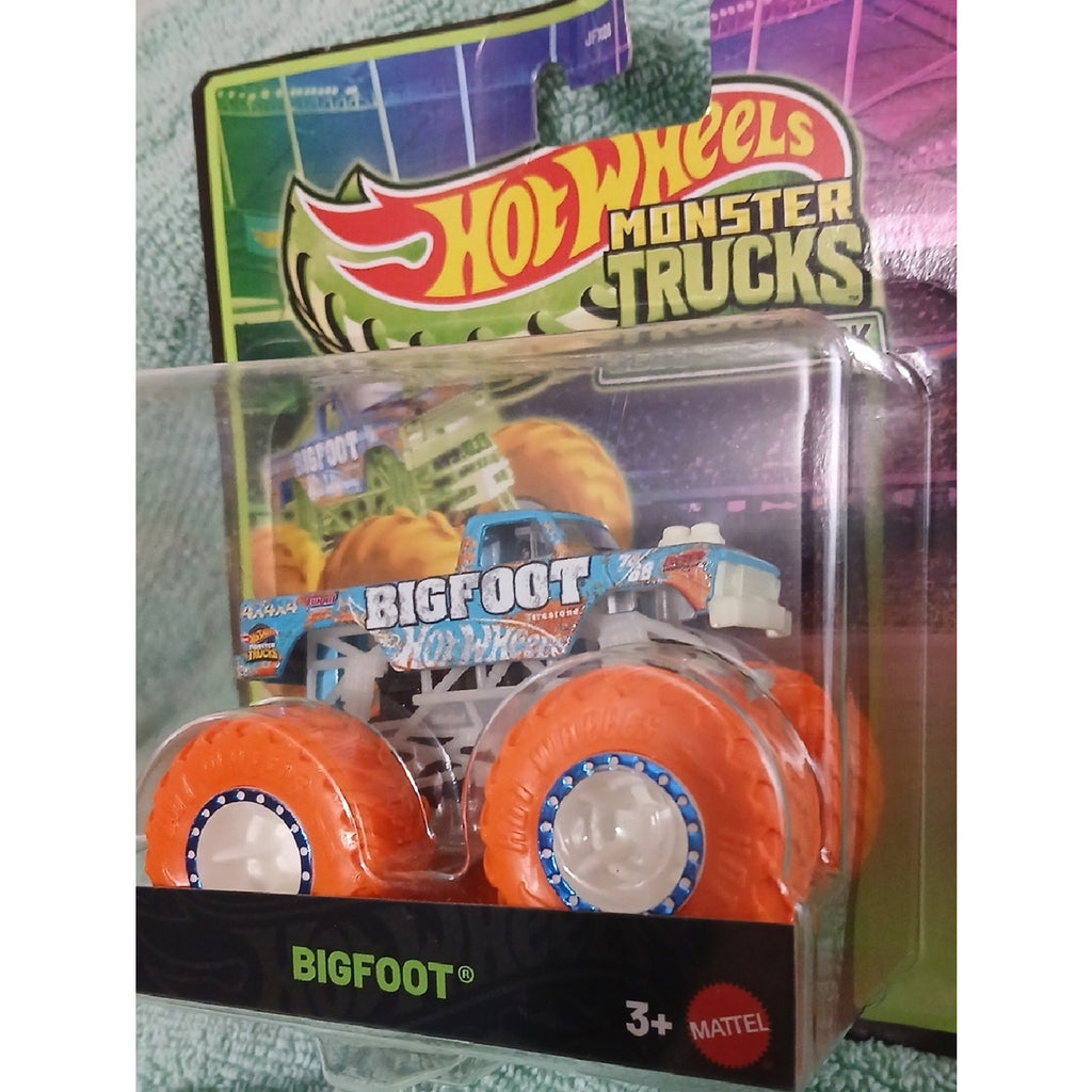 Bigfoot Monster Truck -  HOT Wheels Glow In The Dark .Orange/Blue