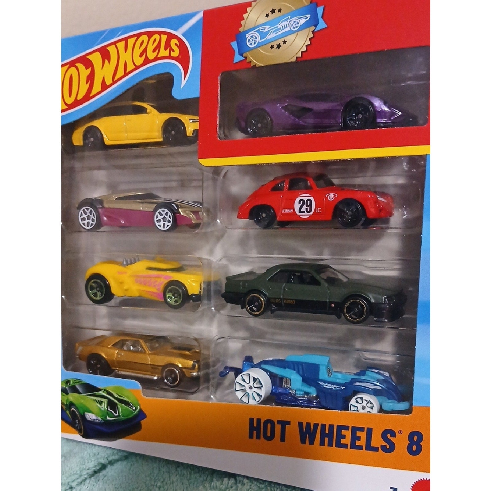 Hot Wheels 8-Car Pack - Die-Cast Vehicles> Nissan RS Turbo And 67 Camaro Dream