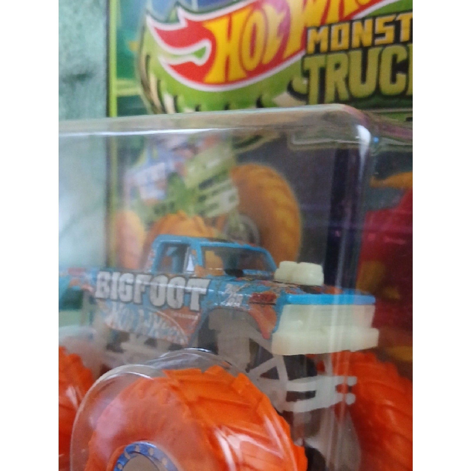 Bigfoot Monster Truck -  HOT Wheels Glow In The Dark .Orange/Blue