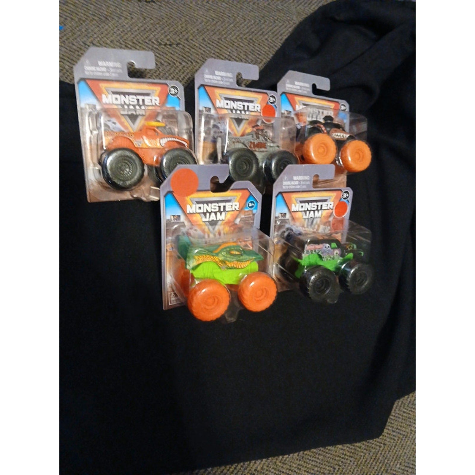 Set of 5 Monster Jam 1/72 trucks