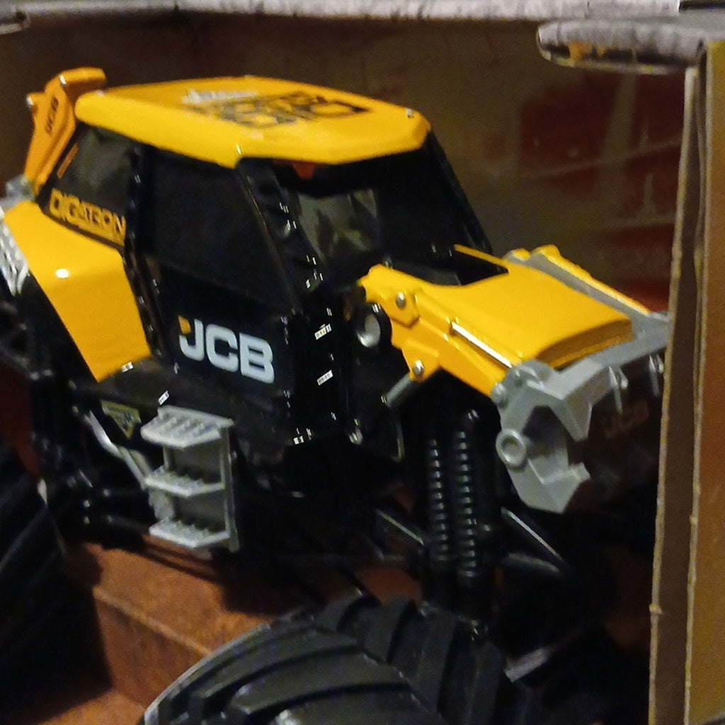 Monster Jam Digatron Toy Truck - Black and Yellow