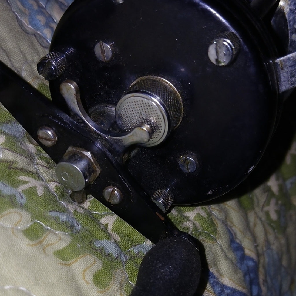 ABU Ambassadeur 5000C Fishing Reel 730201.  Old But Works As It Should.