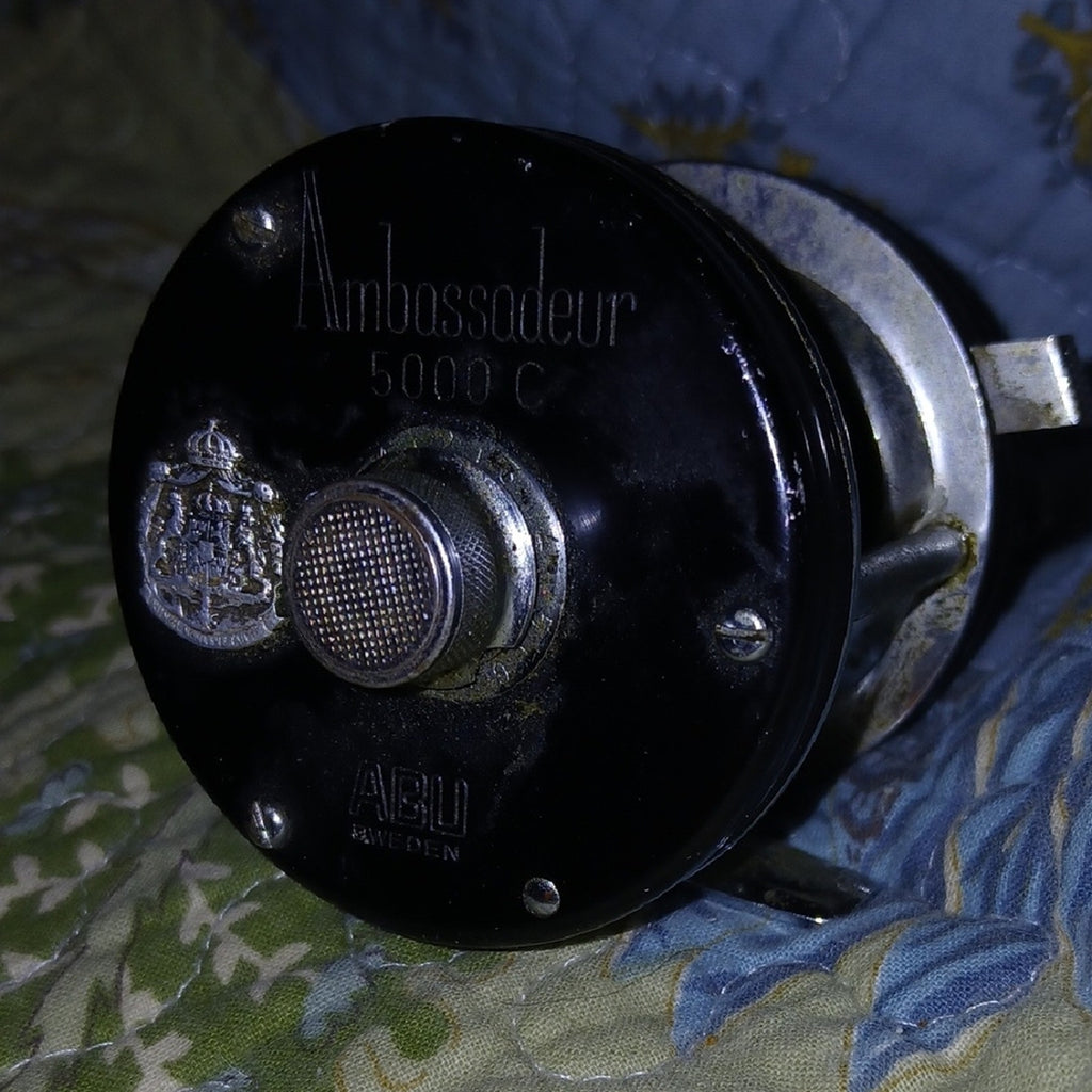 ABU Ambassadeur 5000C Fishing Reel 730201.  Old But Works As It Should.