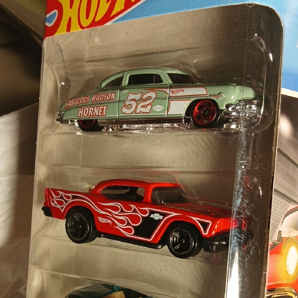 Hot Wheels Hot Rods Die-Cast Car Set - Multicolor 57 Chevy. 52 Hudson&Mercury.