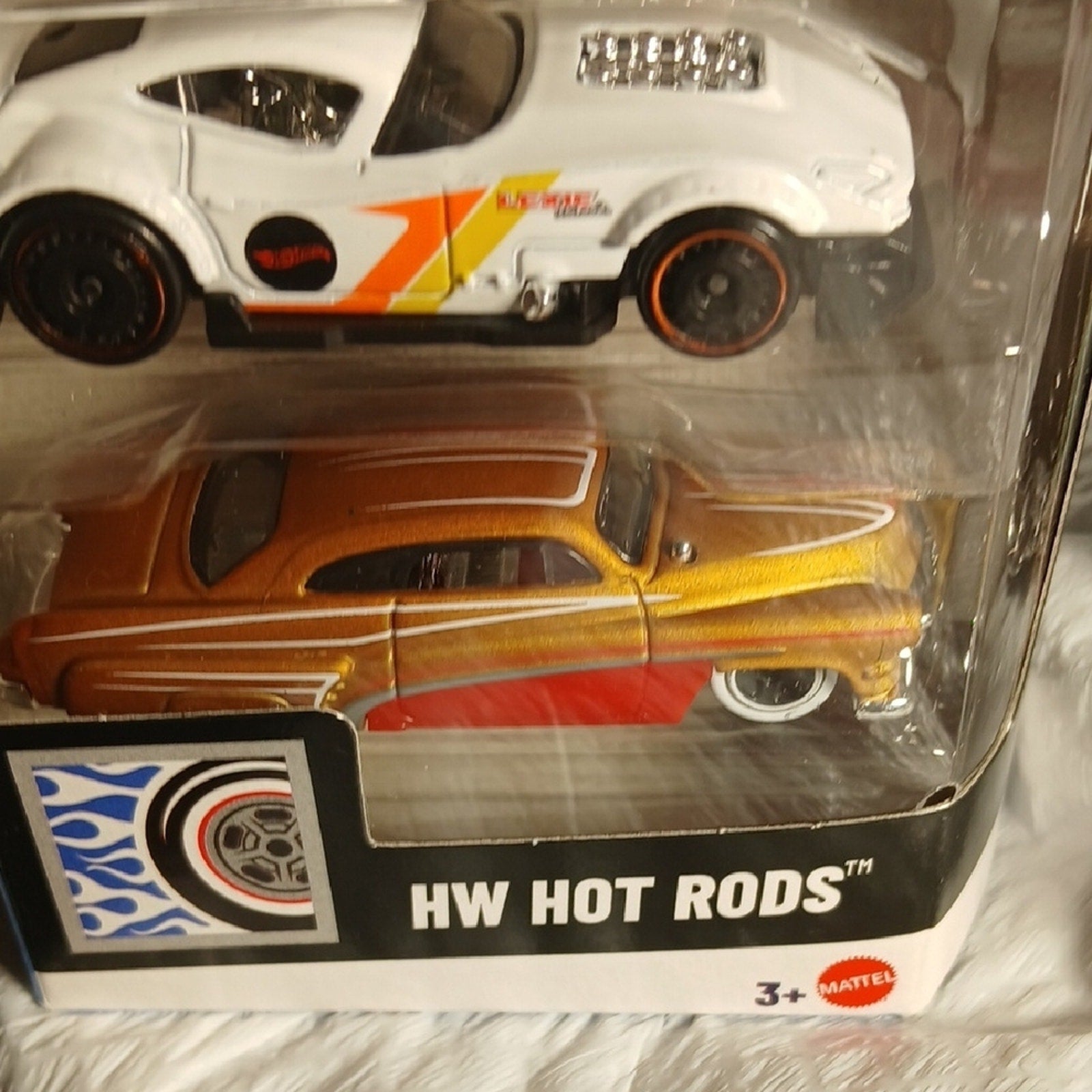 Hot Wheels Hot Rods Die-Cast Car Set - Multicolor 57 Chevy. 52 Hudson&Mercury.