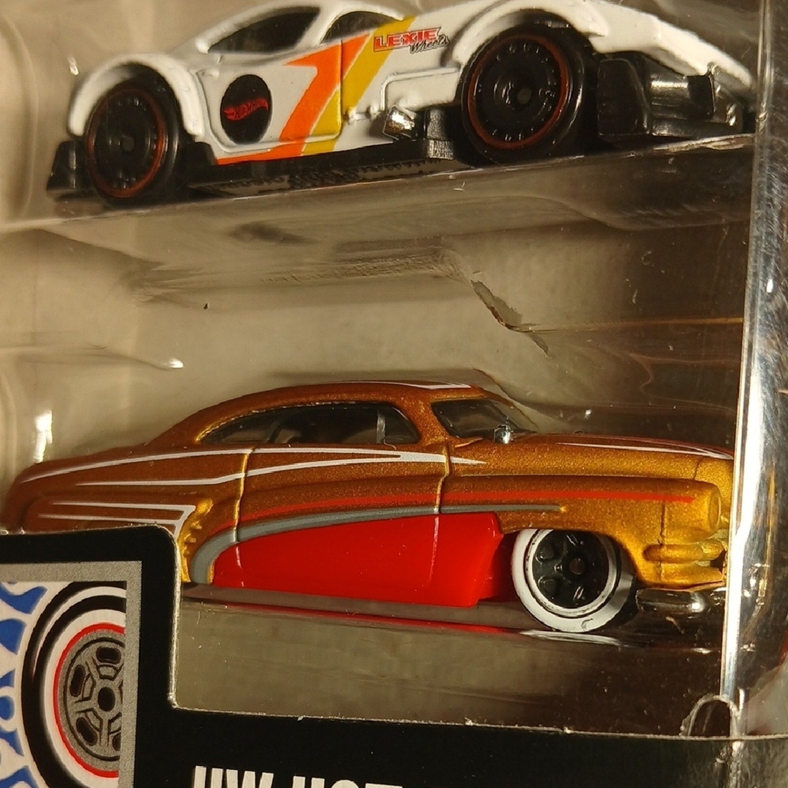 Hot Wheels Hot Rods Die-Cast Car Set - Multicolor 57 Chevy. 52 Hudson&Mercury.
