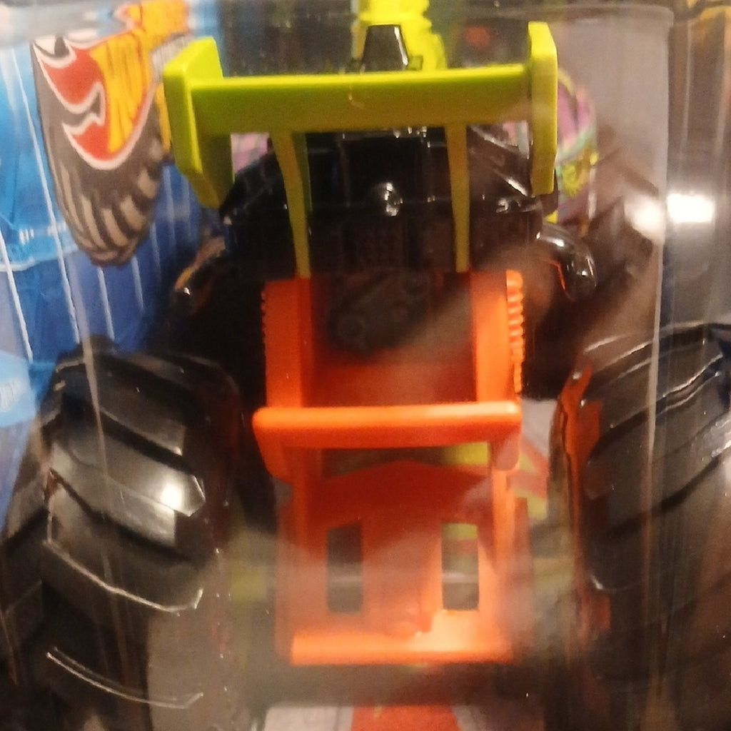 Slam Prix Hot Wheels Oversized Monster Truck - Green and Black