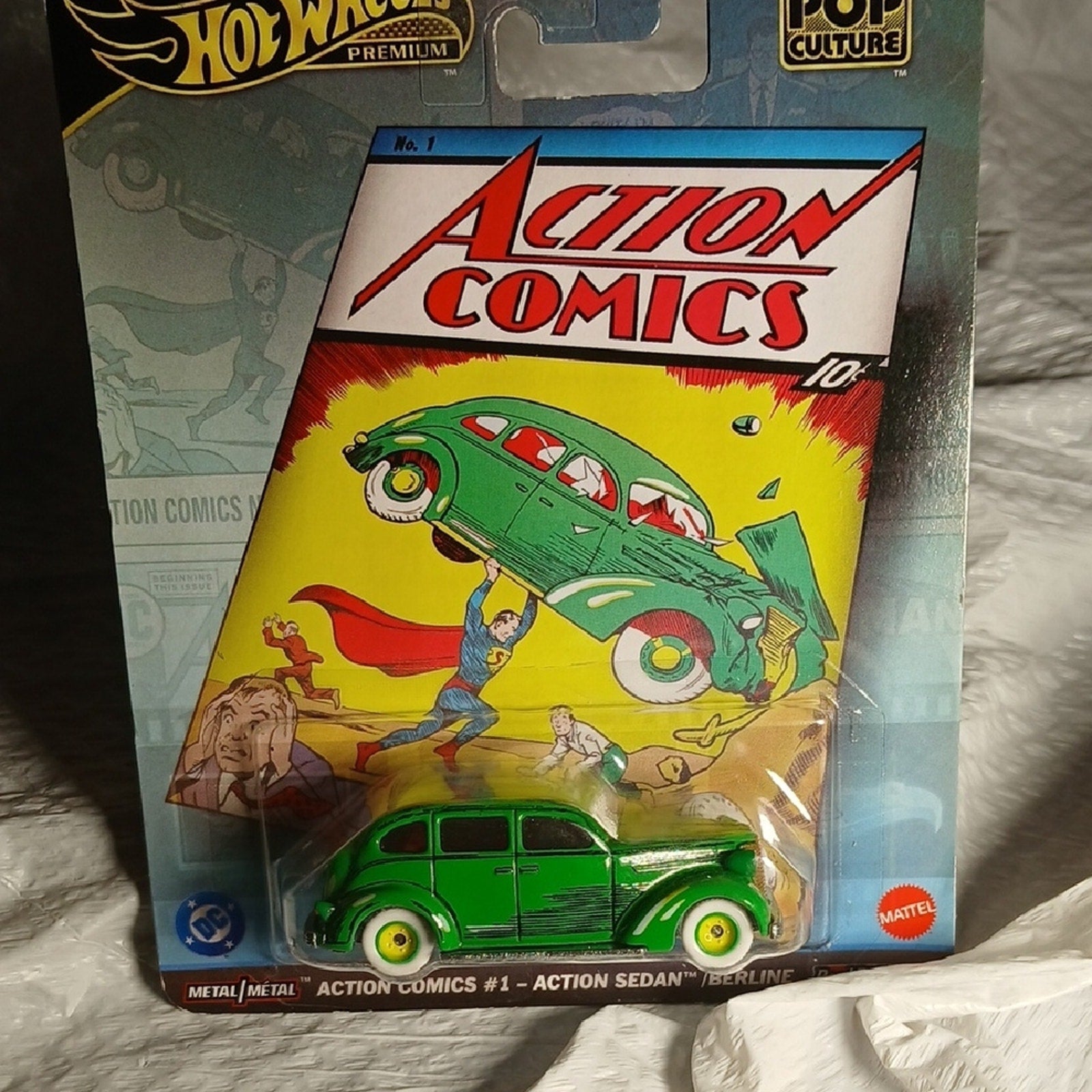Hot Wheels Premium Action Comics Green Action Sedan - Superman Car From Book