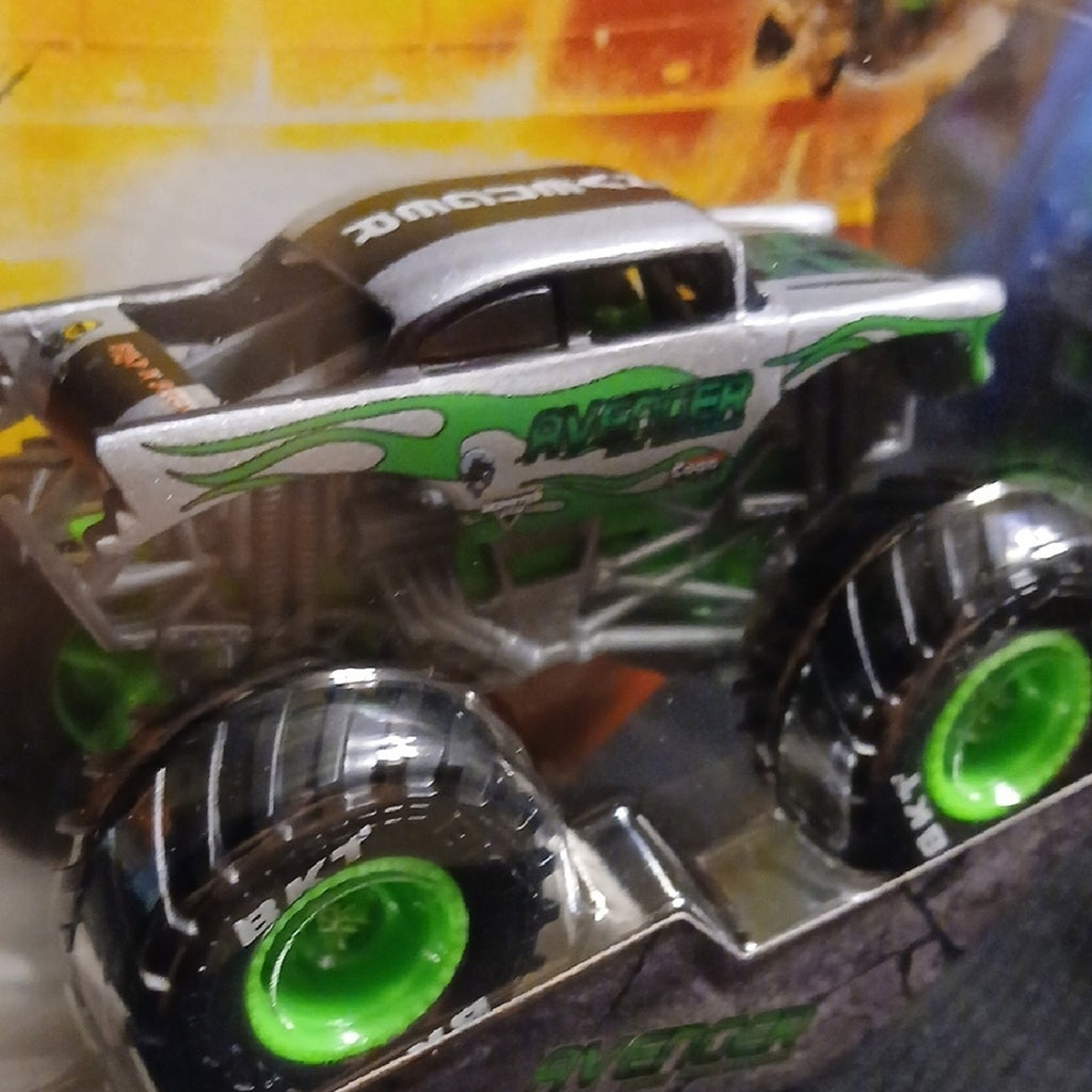 Avenger Monster Jam Truck - Green and Black 1/64. Series 44