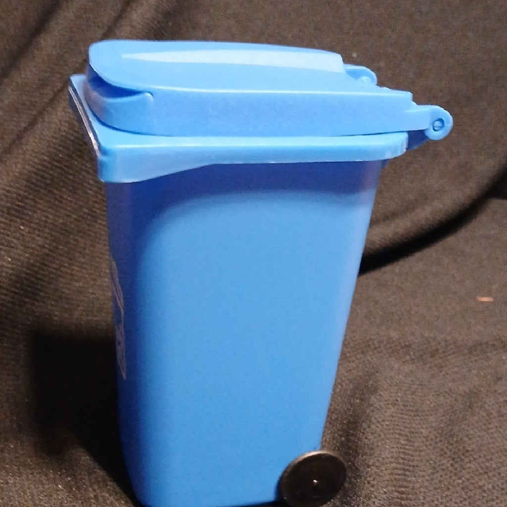 Blue Mini Trash Can Pencil Holder/desk Orgsnizer with Lid
