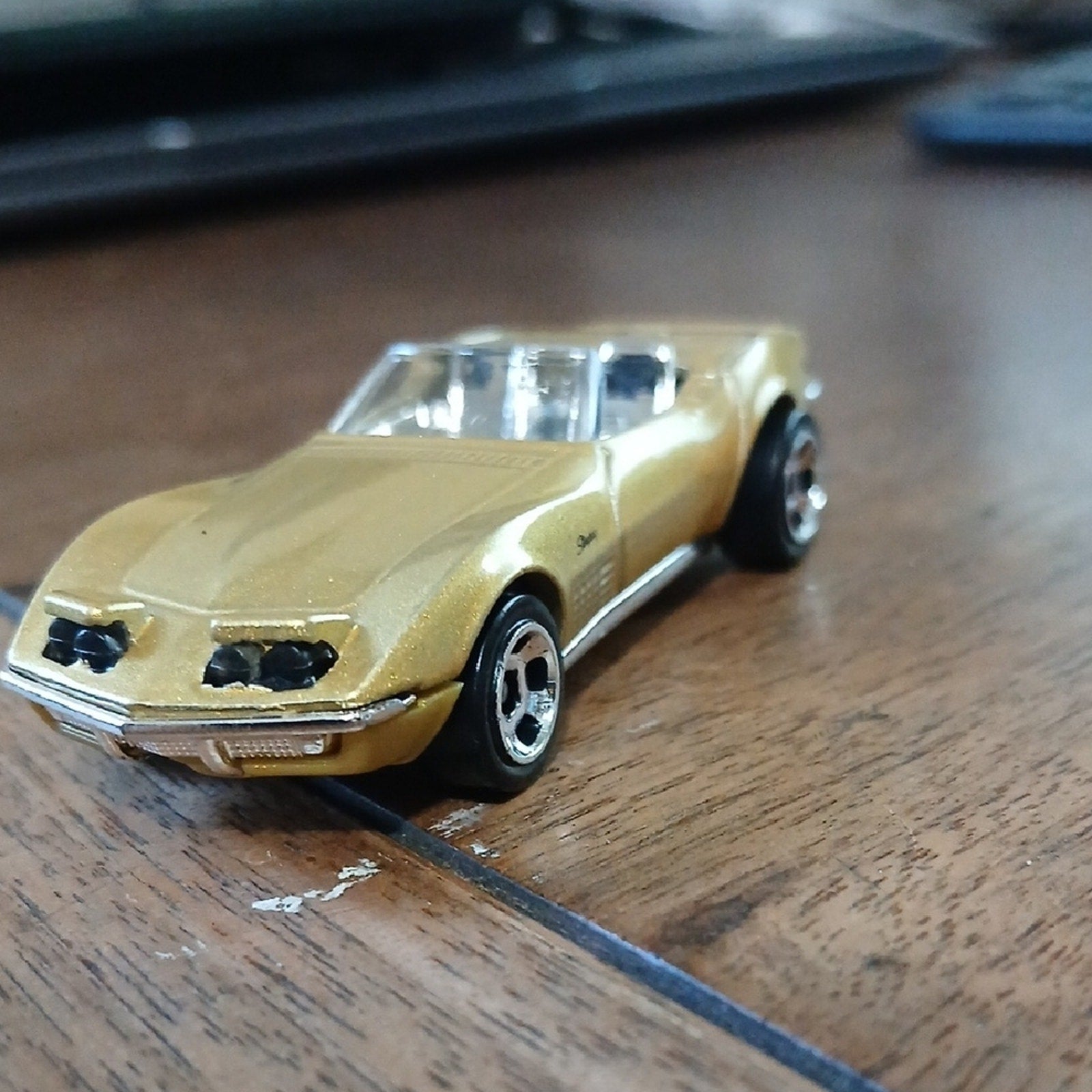 72 Corvette Stingray Gold Hot Wheels Car New. Lose From Packaging