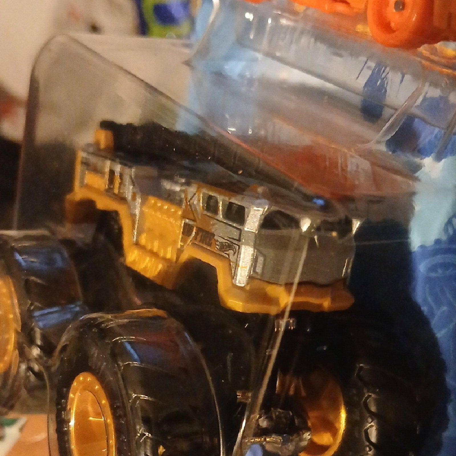 Hot Wheels Monster Trucks 5 Alarm with Orange Car
