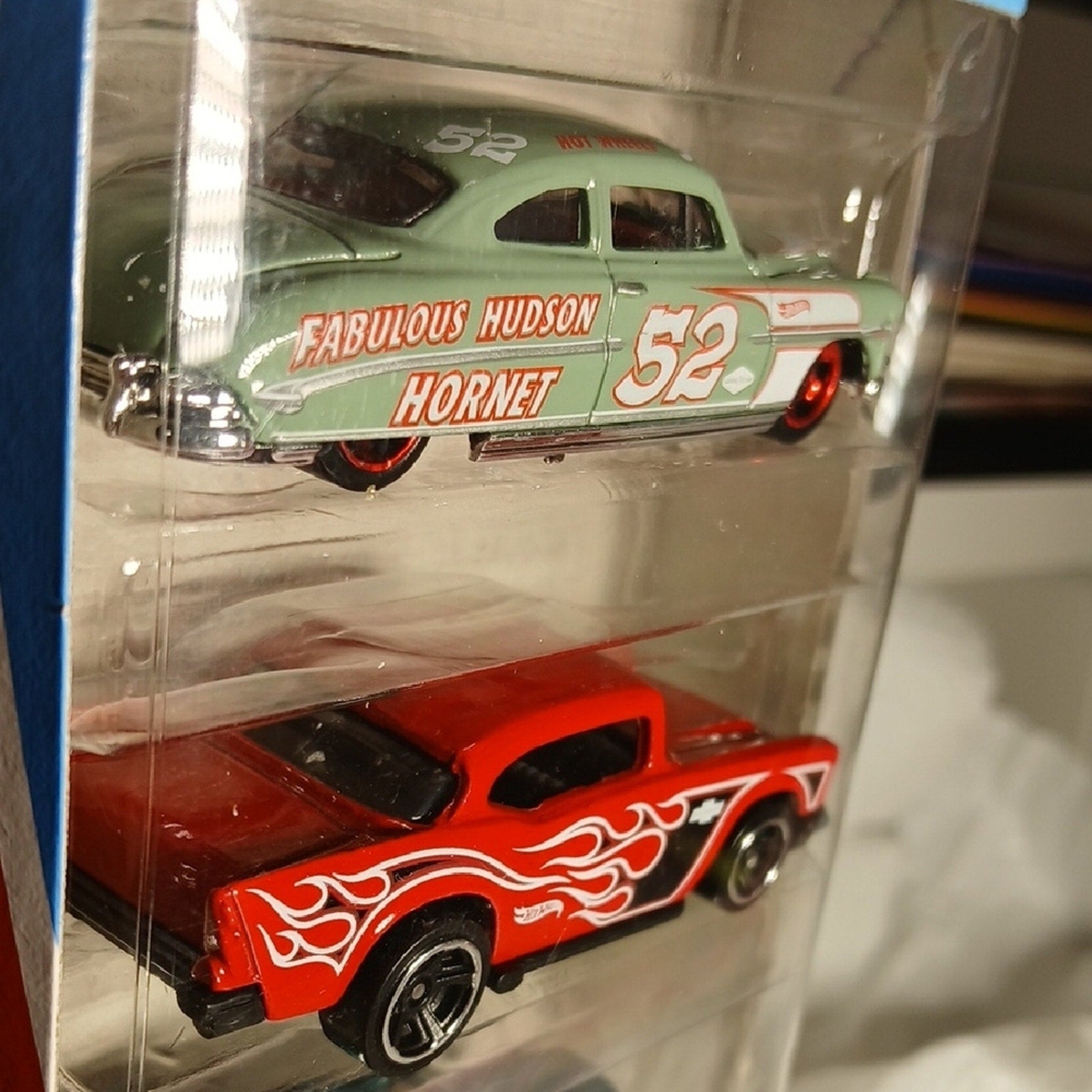 Hot Wheels Hot Rods Die-Cast Car Set - Multicolor 57 Chevy. 52 Hudson&Mercury.
